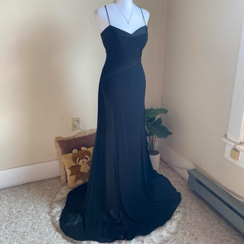 Nicole Miller sleek black formal gown - Picture 7 of 8